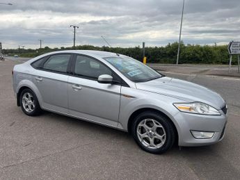 FORD MONDEO 2.0 TDCi Zetec Hatchback 5dr Diesel Manual (156 g/km, 138 bhp)