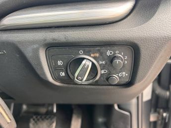 AUDI A3 1.8 TFSI Sport Saloon 4dr Petrol S Tronic Euro 6 (s/s) (180 ps)