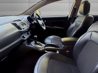 KIA SPORTAGE 2.0 CRDi KX-2 SUV 5dr Diesel Auto AWD Euro 5 (134 bhp)