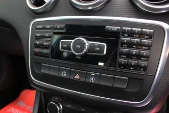 MERCEDES-BENZ A-CLASS 1.6 A180 SE Hatchback 5dr Petrol 7G-DCT Euro 6 (s/s) (122 ps)