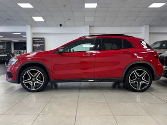 MERCEDES-BENZ GLA 2.1 GLA220d AMG Line (Premium Plus) SUV 5dr Diesel 7G-DCT 4MATIC