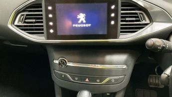PEUGEOT 308 SW 1.2 PureTech Active Estate 5dr Petrol EAT Euro 6 (s/s) (130 ps) 