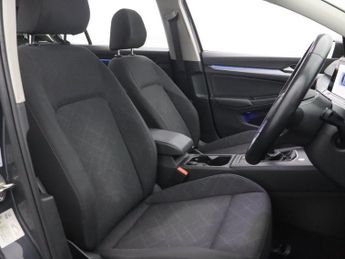 VOLKSWAGEN GOLF 1.5 TSI Life Hatchback 5dr Petrol Manual Euro 6 (s/s) (130 ps)