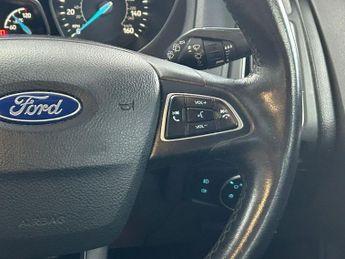 FORD FOCUS 1.6 Titanium Estate 5dr Petrol Powershift Euro 6 (125 ps)