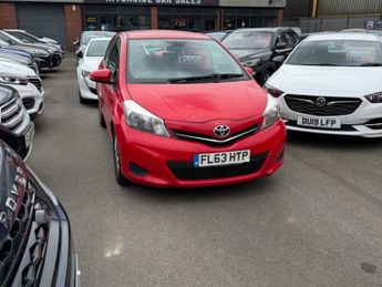 Toyota Yaris 1.33 Dual VVT-i TR Hatchback 5dr Petrol Manual Euro 5 (101 ps)