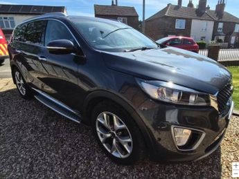 KIA SORENTO 2.2 CRDi KX-4 SUV 5dr Diesel Auto AWD Euro 6 (197 bhp)