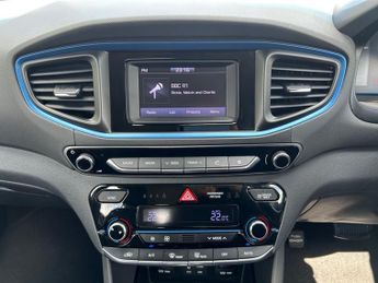 HYUNDAI IONIQ 1.6 h-GDi GPF SE Hatchback 5dr Petrol Hybrid DCT Euro 6 (s/s) (1