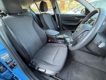 BMW 1 SERIES 1.5 118i SE Hatchback 5dr Petrol Auto Euro 6 (s/s) (136 ps)