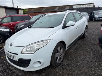 Renault Megane 1.5 dCi Dynamique TomTom Sport Tourer 5dr Diesel EDC Euro 5 (110