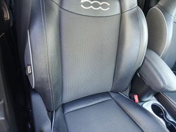 FIAT 500X 2.0 MultiJetII Cross Plus SUV 5dr Diesel Auto 4WD Euro 6 (s/s) (