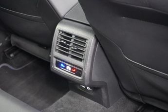 VOLKSWAGEN GOLF 2.0 TSI R Hatchback 5dr Petrol DSG 4Motion Euro 6 (s/s) (320 ps)