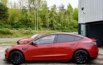 TESLA Model 3 Standard Range Plus Saloon 4dr Electric Auto RWD (241 bhp)