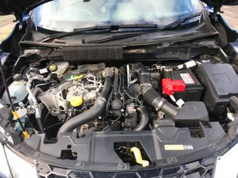 NISSAN JUKE 1.0 DIG-T N-Connecta SUV 5dr Petrol DCT Auto Euro 6 (s/s) (114 p