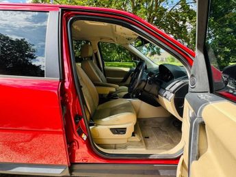 LAND ROVER FREELANDER 2 2.2 TD4 XS SUV 5dr Diesel CommandShift 4WD Euro 5 (150 ps)
