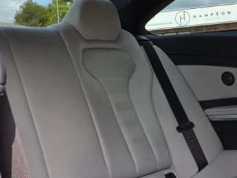 BMW M4 3.0 BiTurbo Coupe 2dr Petrol DCT Euro 6 (s/s) (431 ps)