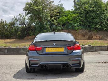 BMW M4 3.0 BiTurbo Coupe 2dr Petrol DCT Euro 6 (s/s) (431 ps)