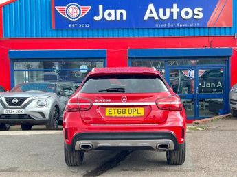 MERCEDES-BENZ GLA 1.6 GLA200 AMG Line (Premium) 7G-DCT Euro 6 (s/s) 5dr