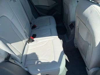 AUDI Q5 2.0 TFSI SE SUV 5dr Petrol Tiptronic quattro Euro 5 (s/s) (225 p