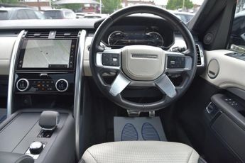 LAND ROVER DISCOVERY 3.0 D300 MHEV R-Dynamic HSE SUV 5dr Diesel Auto 4WD Euro 6 (s/s)
