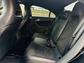 MERCEDES-BENZ CLA 2.1 CLA220d AMG Line Night Edition Coupe 4dr Diesel 7G-DCT 4MATI