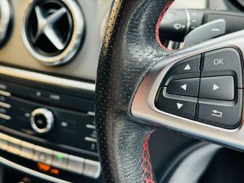 MERCEDES-BENZ CLA 2.1 CLA220d AMG Line Night Edition Coupe 4dr Diesel 7G-DCT 4MATI