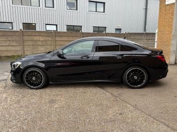 MERCEDES-BENZ CLA 2.1 CLA220d AMG Line Night Edition Coupe 4dr Diesel 7G-DCT 4MATI