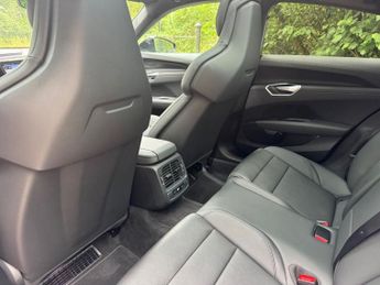 AUDI E-TRON GT 93.4kWh Saloon 4dr Electric Auto quattro (476 ps)