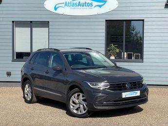 Volkswagen Tiguan 1.4 TSI 13kWh Life SUV 5dr Petrol Plug-in Hybrid DSG Euro 6 (s/s