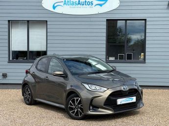 Toyota Yaris 1.5 VVT-h Design Hatchback 5dr Petrol Hybrid E-CVT Euro 6 (s/s) 