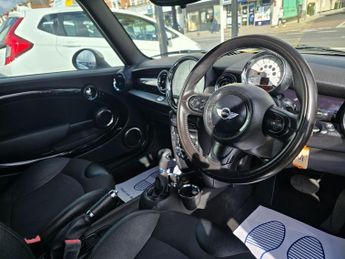 MINI CONVERTIBLE AUTOMATIC 1.6 Cooper Convertible 2dr Petrol Steptronic Euro 5 (1