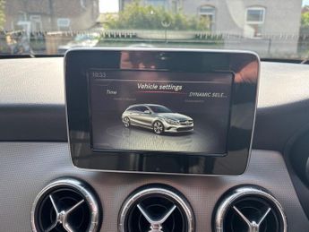 MERCEDES-BENZ CLA 2.1 CLA220d Sport Shooting Brake 5dr Diesel 7G-DCT Auto Euro 6 (
