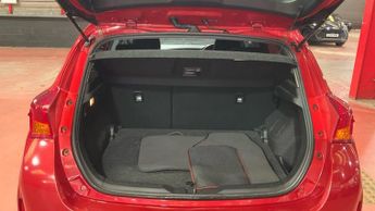 TOYOTA AURIS 1.6 V-Matic Icon Plus Hatchback 5dr Petrol Multidrive S Euro 5 (