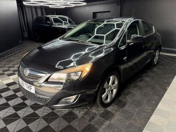 VAUXHALL ASTRA 1.6 16v SRi Hatchback 5dr Petrol Auto Euro 5 (115 ps)