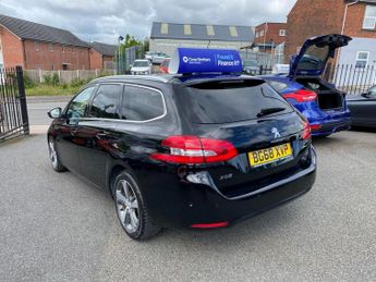 PEUGEOT 308 SW 1.2 PureTech Tech Edition Estate 5dr Petrol EAT Euro 6 (s/s) (13