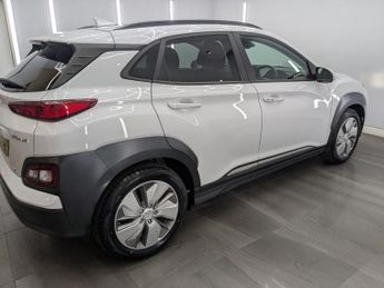 HYUNDAI KONA 64kWh Premium SE SUV 5dr Electric Auto (7kW Charger) (204 ps)