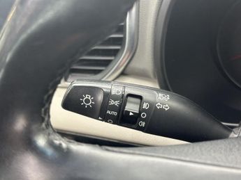 KIA SPORTAGE 2.0 CRDi First Edition SUV 5dr Diesel Auto AWD Euro 6 (182 bhp)