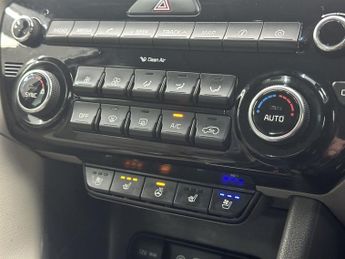 KIA SPORTAGE 2.0 CRDi First Edition SUV 5dr Diesel Auto AWD Euro 6 (182 bhp)