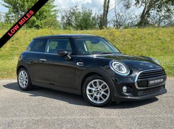 MINI Hatch 1.5 Cooper Classic Hatchback 3dr Petrol Steptronic Euro 6 (s/s) 