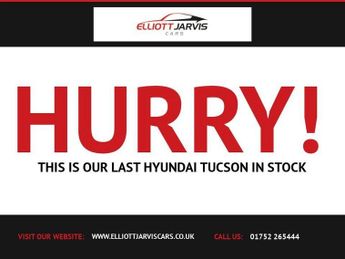 HYUNDAI TUCSON 2.0 CRDi SE Nav SUV 5dr Diesel Auto 4WD Euro 6 (136 ps)
