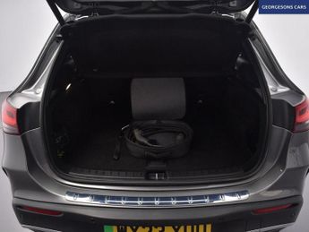 MERCEDES-BENZ EQA EQA 250+ 70.5kWh AMG Line (Premium) SUV 5dr Electric Auto (190 p