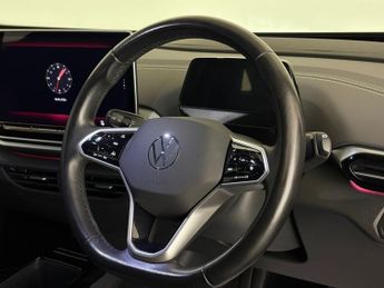 VOLKSWAGEN ID.5 Pro 77kWh Match SUV 5dr Electric Auto (286 ps)