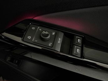 VOLKSWAGEN ID.5 Pro 77kWh Match SUV 5dr Electric Auto (286 ps)