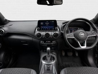 NISSAN JUKE 1.6 N-Connecta SUV 5dr Petrol Hybrid Auto Euro 6 (143 ps)