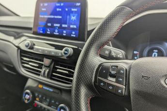 FORD KUGA 2.5 EcoBoost Duratec 14.4kWh ST-Line SUV 5dr Petrol Plug-in Hybr