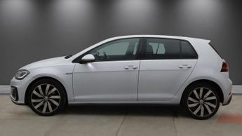 VOLKSWAGEN GOLF 1.4 TSI 8.7kWh GTE Advance Hatchback 5dr Petrol Plug-in Hybrid D