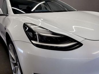 TESLA Model 3 (Dual Motor) Long Range Saloon 4dr Electric Auto 4WDE (346 ps)