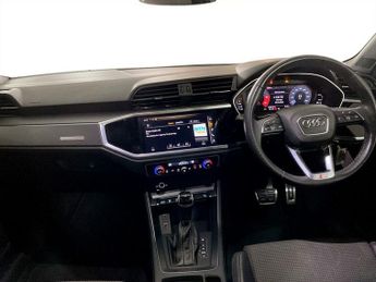 AUDI Q3 2.0 TDI 35 S line SUV 5dr Diesel S Tronic Euro 6 (s/s) (150 ps)