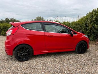 FORD FIESTA 1.0T EcoBoost Zetec Hatchback 3dr Petrol Manual Euro 5 (s/s) (10
