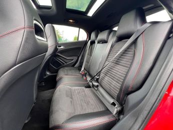 MERCEDES-BENZ GLA 1.6 GLA200 AMG Line (Premium Plus) 7G-DCT Euro 6 (s/s) 5dr