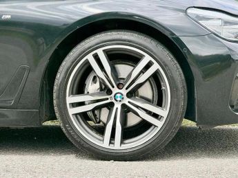 BMW 7 SERIES 3.0 730d M Sport Auto xDrive Euro 6 (s/s) 4dr